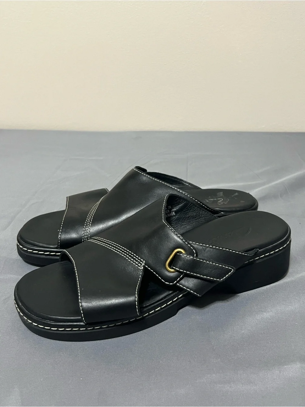 Clarks Women's Leather Sandals Casual Slides Black Size 8 W